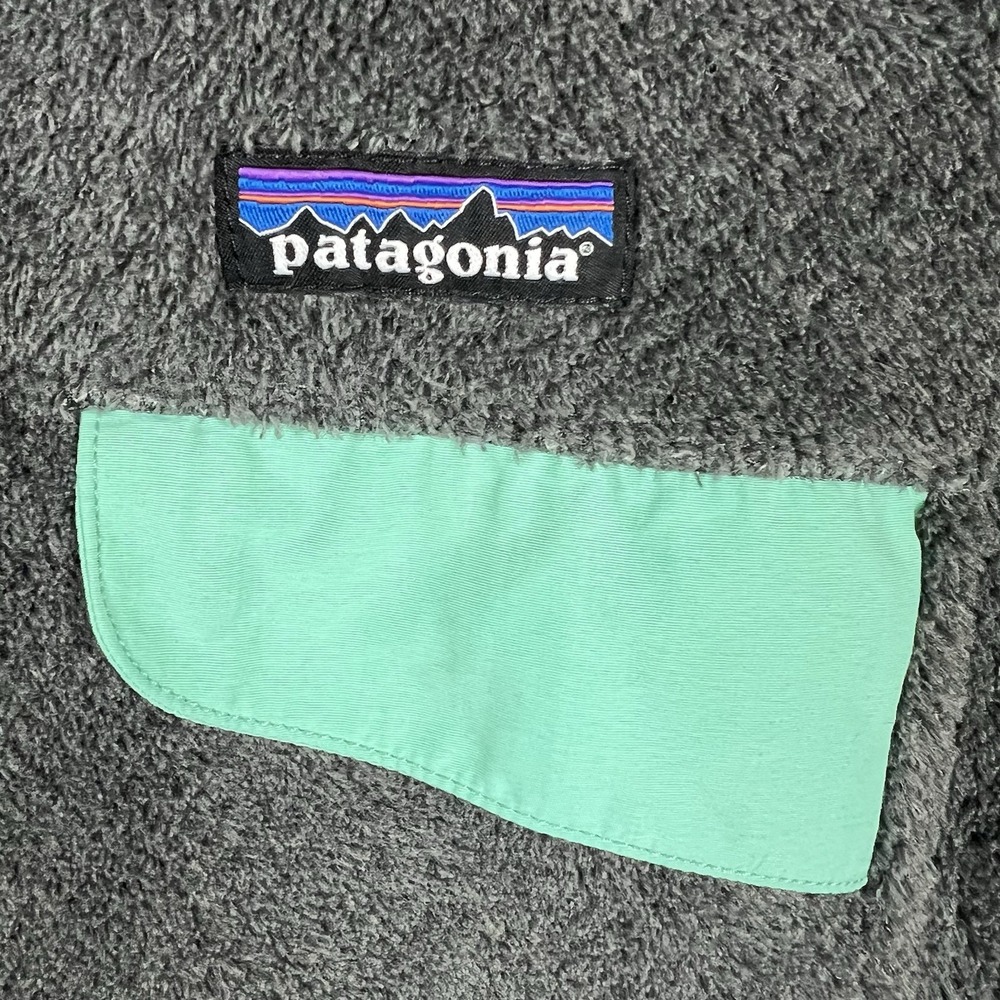 Patagonia Woman Medium Gray/Teal‎ Polyester Re-Tool Half Snap Fleece Pullover - Picture 4 of 6